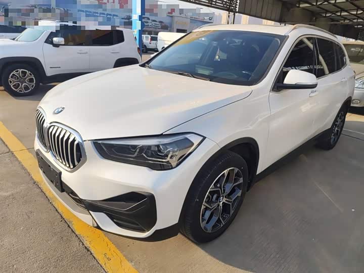 Фото 5 - BMW X1
