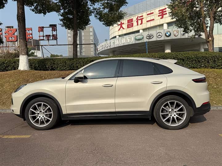 Фото 3 - Porsche Cayenne