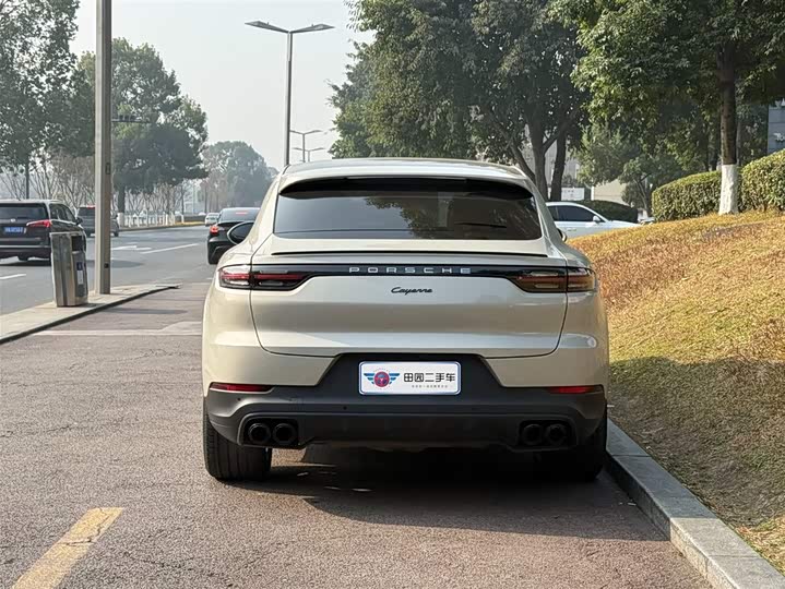 Фото 4 - Porsche Cayenne
