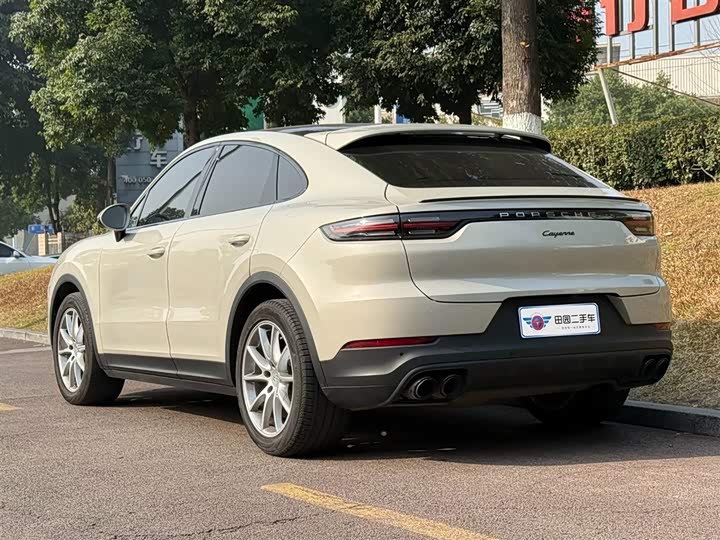 Фото 5 - Porsche Cayenne