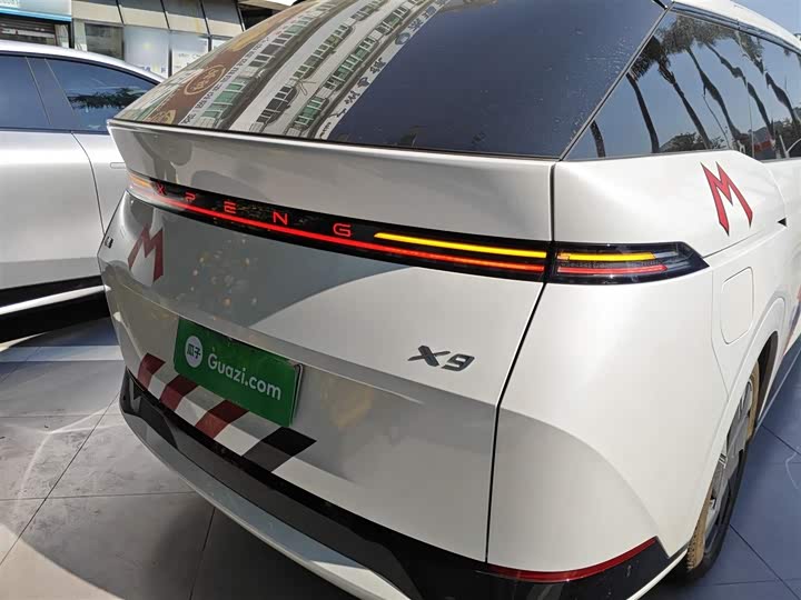 Фото 6 - XPeng X9