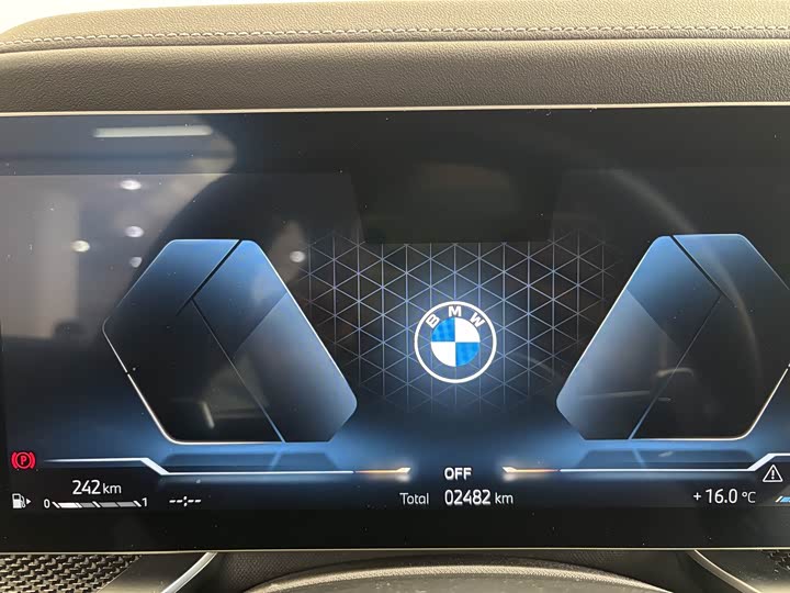 Фото 6 - BMW 7 Series
