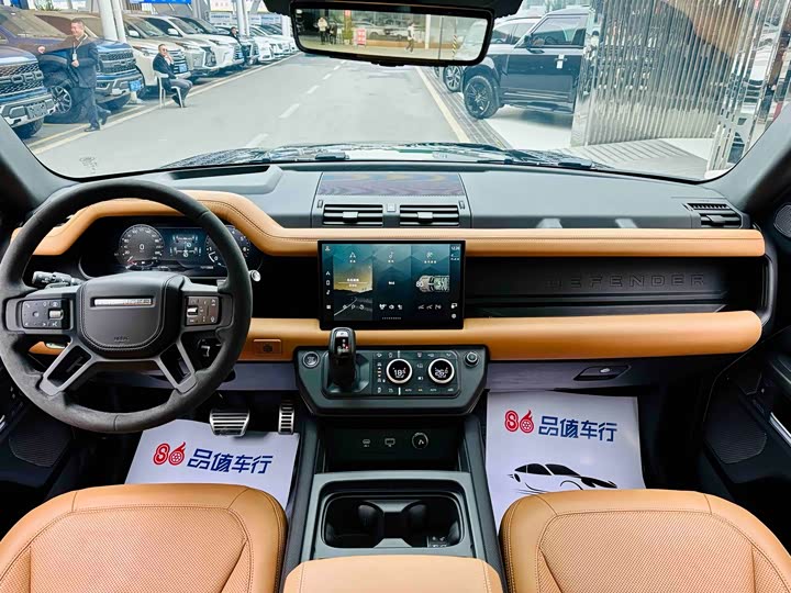 Фото 6 - Land Rover Defender