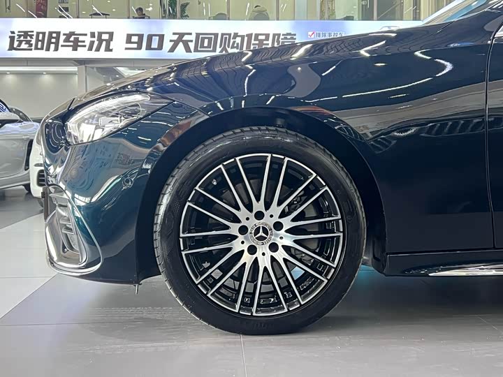 Фото 2 - Mercedes-Benz C-Class