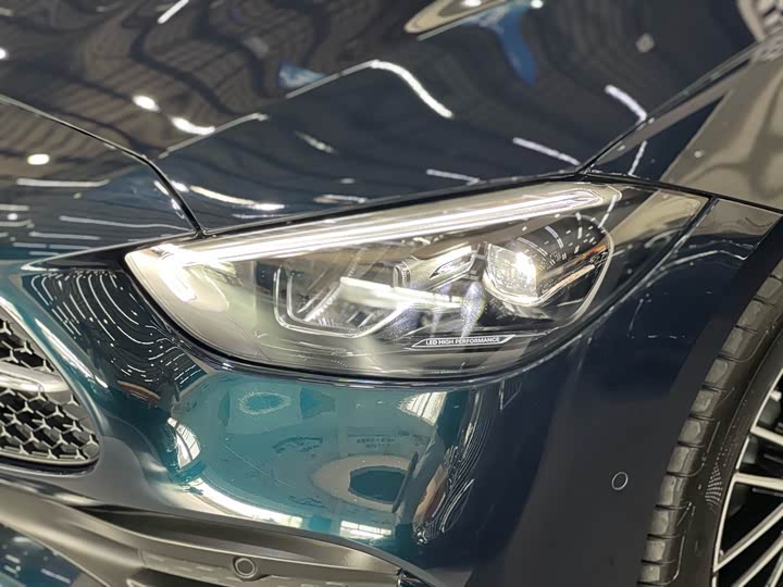 Фото 3 - Mercedes-Benz C-Class