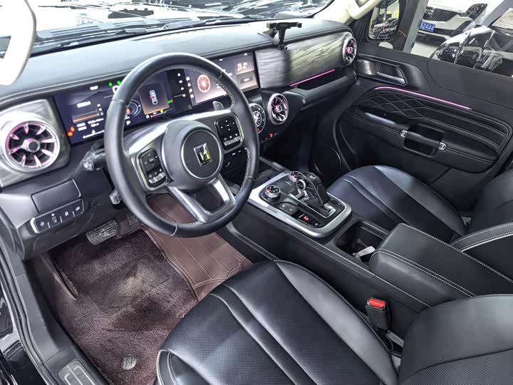 Фото 7 - Tank 300