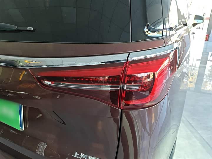 Фото 8 - Buick GL8 ES