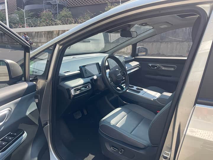 Фото 8 - GAC Aion Y