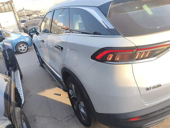 Фото 5 - Beijing X7