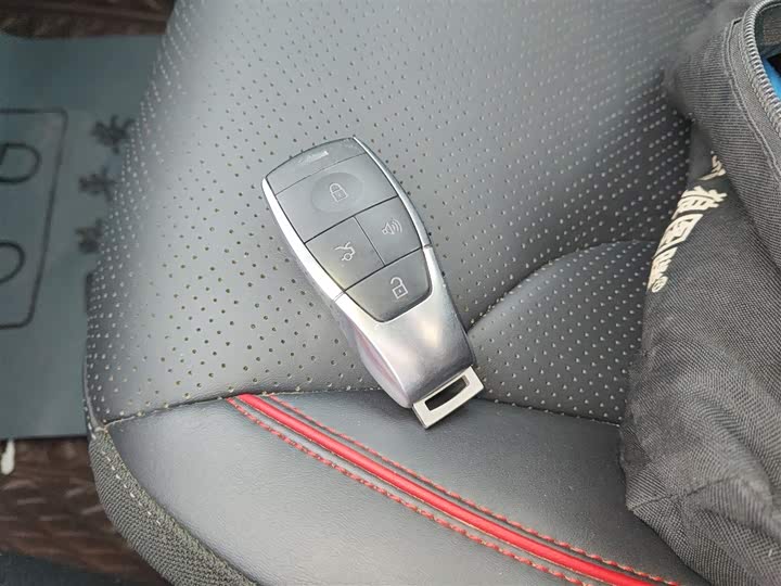 Фото 9 - Beijing X7