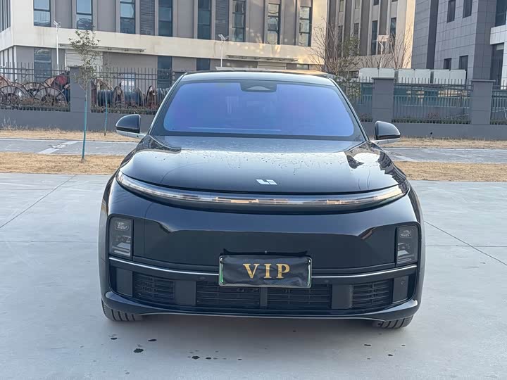 Фото 2 - LiXiang L7