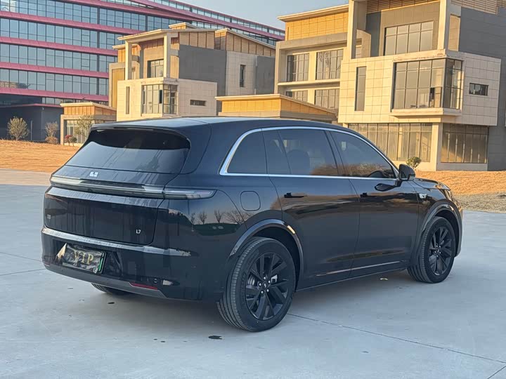 Фото 6 - LiXiang L7