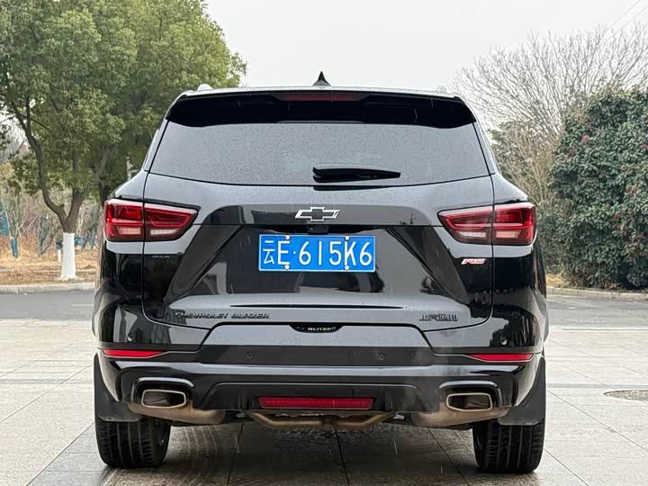 Фото 4 - Chevrolet Blazer