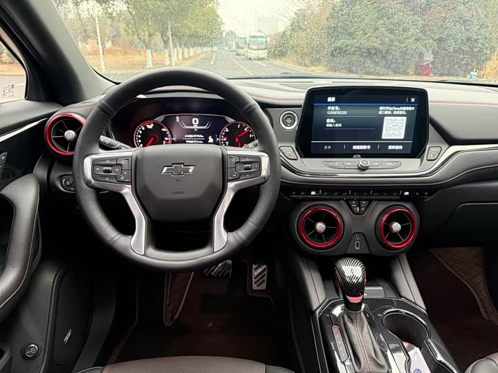 Фото 9 - Chevrolet Blazer