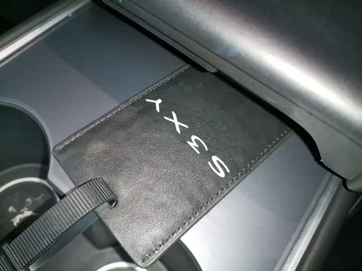 Фото 9 - Tesla Model Y