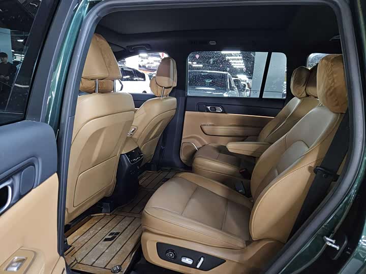 Фото 5 - LiXiang One