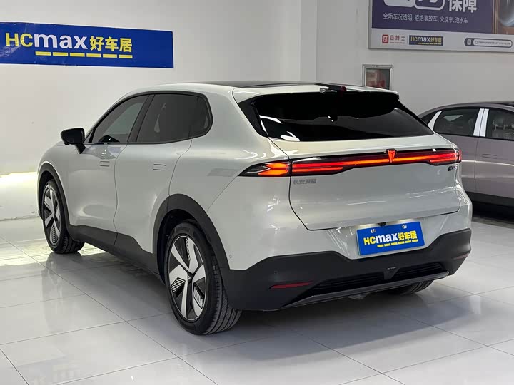 Фото 6 - Changan Deepal S05