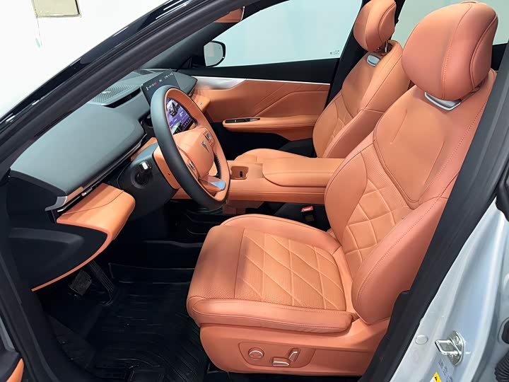 Фото 7 - Changan Deepal S05