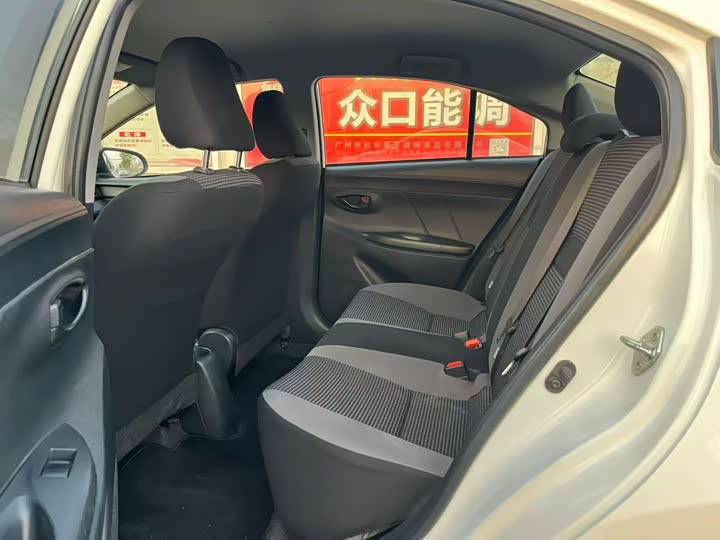 Фото 9 - Toyota Vios