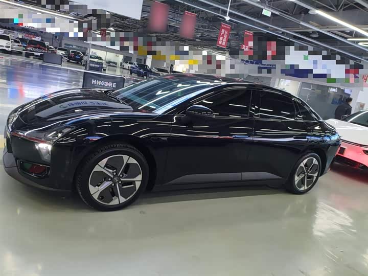 Фото 5 - XPeng Mona M03