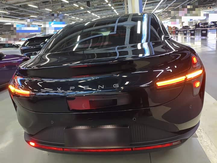 Фото 6 - XPeng Mona M03