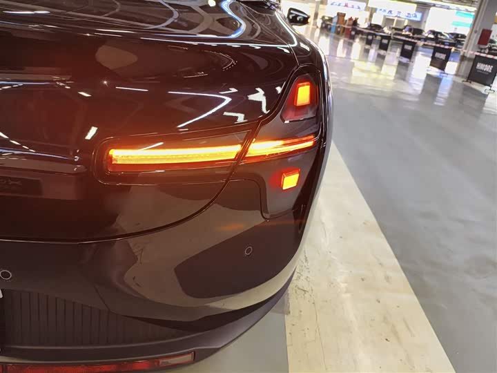 Фото 8 - XPeng Mona M03