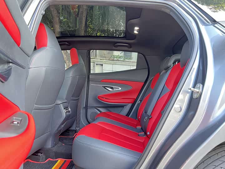 Фото 7 - Changan UNI-T