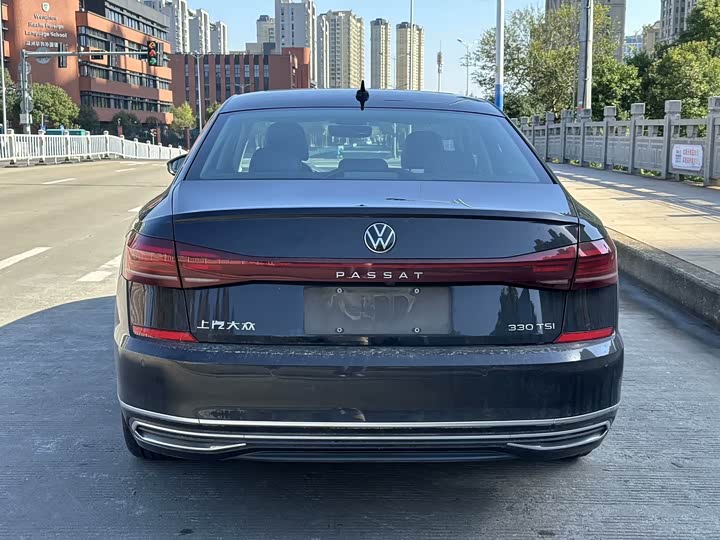 Фото 6 - Volkswagen Passat