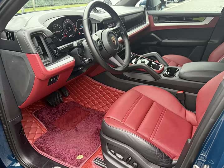 Фото 4 - Porsche Cayenne