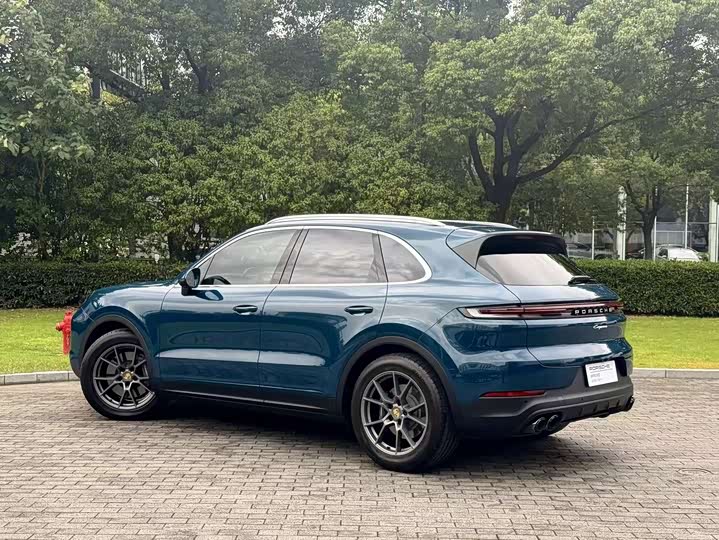 Фото 7 - Porsche Cayenne
