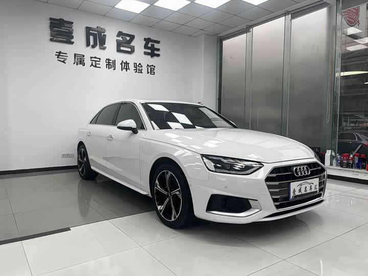 Фото 3 - Audi A4L