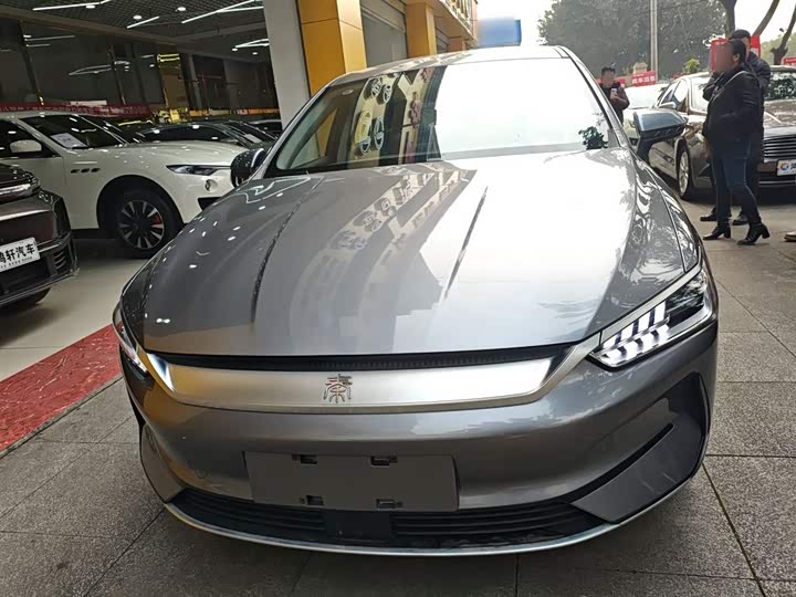 Фото 3 - BYD Qin Plus