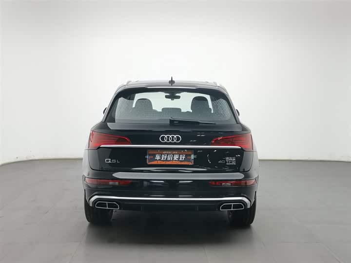 Фото 4 - Audi Q5L
