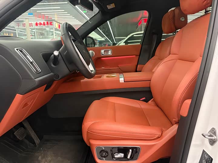 Фото 4 - LiXiang L7