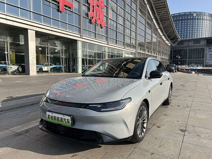 Фото 1 - Leapmotor C01