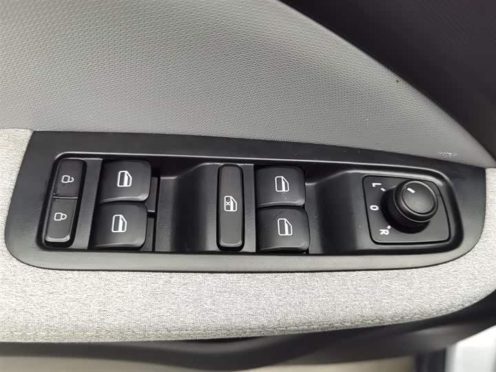 Фото 9 - Leapmotor T03