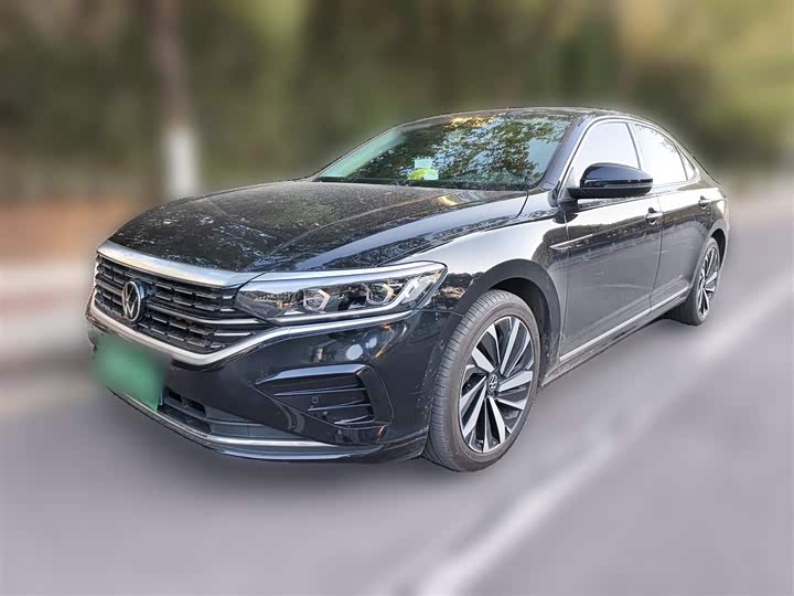 Фото 2 - Volkswagen Passat