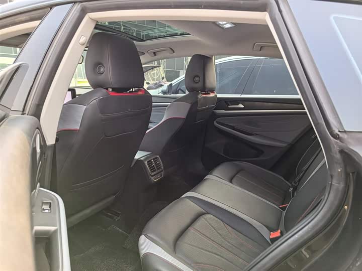 Фото 8 - Volkswagen Lamando L