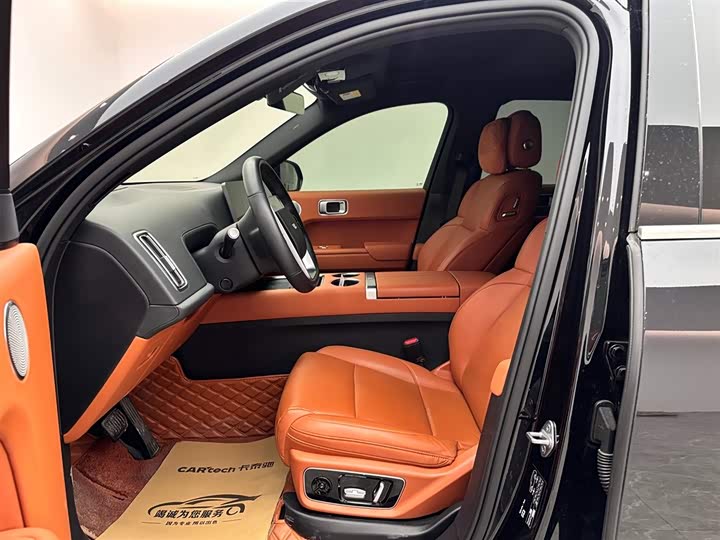 Фото 8 - LiXiang L7