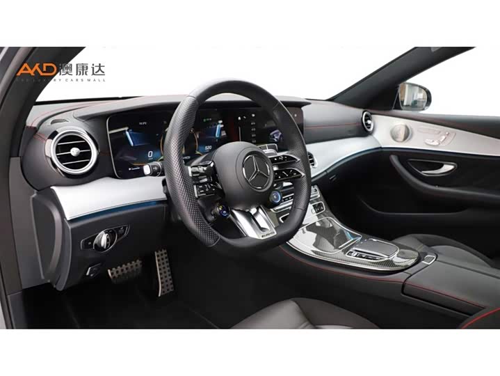 Фото 6 - Mercedes-Benz E-Class AMG