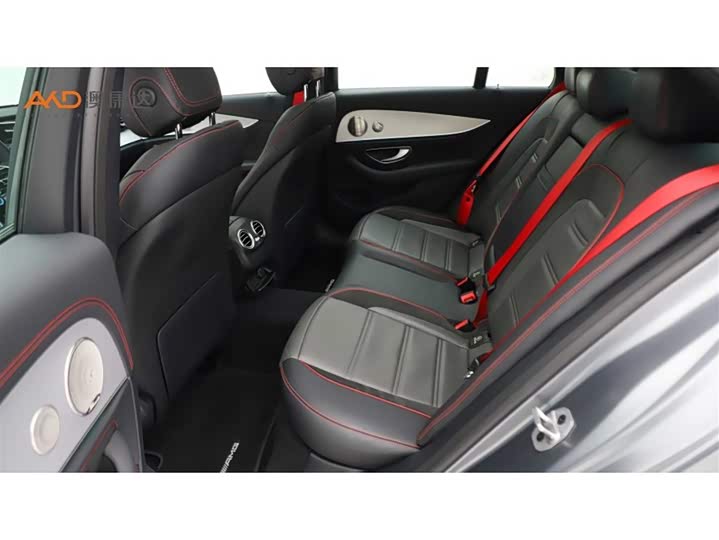 Фото 7 - Mercedes-Benz E-Class AMG