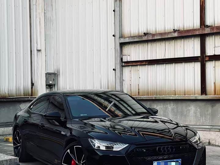 Фото 4 - Audi A7L