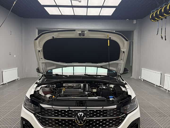 Фото 7 - Volkswagen Lavida