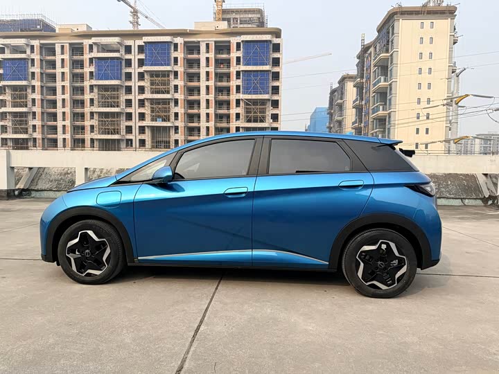 Фото 7 - BYD Dolphin