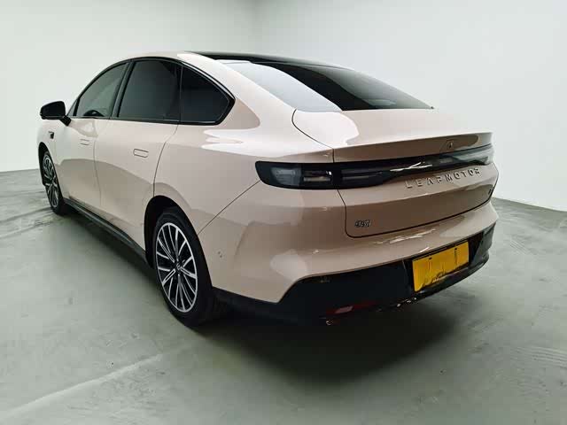 Фото 3 - Leapmotor B01