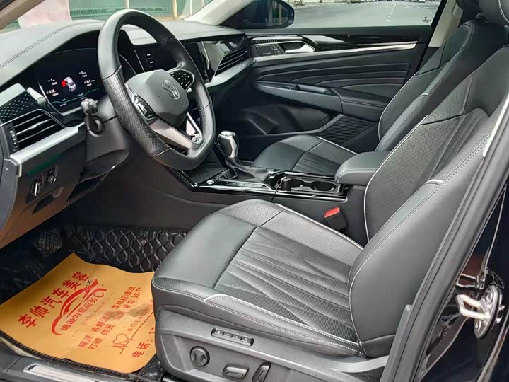 Фото 4 - Volkswagen Passat