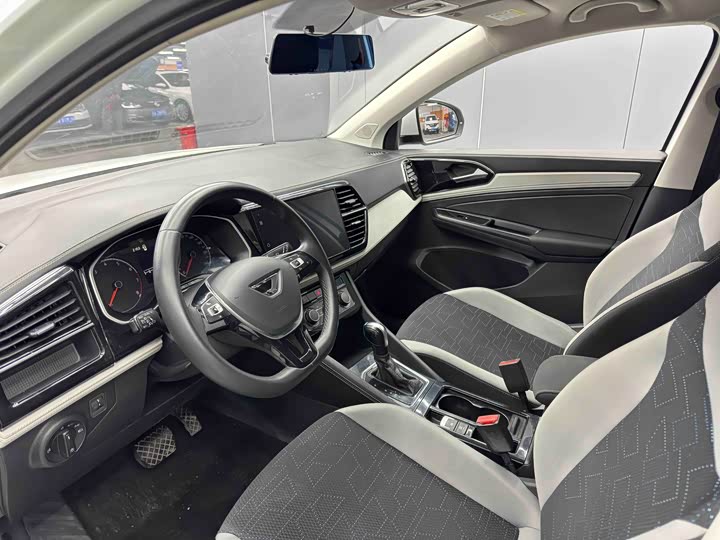 Фото 4 - Jetta VS5