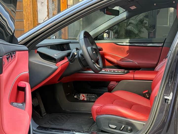 Фото 3 - Xiaomi SU7