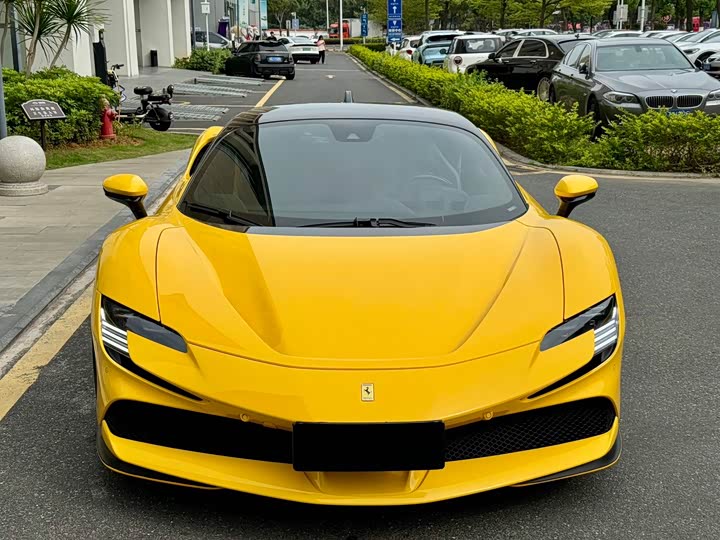 Фото 2 - Ferrari SF90