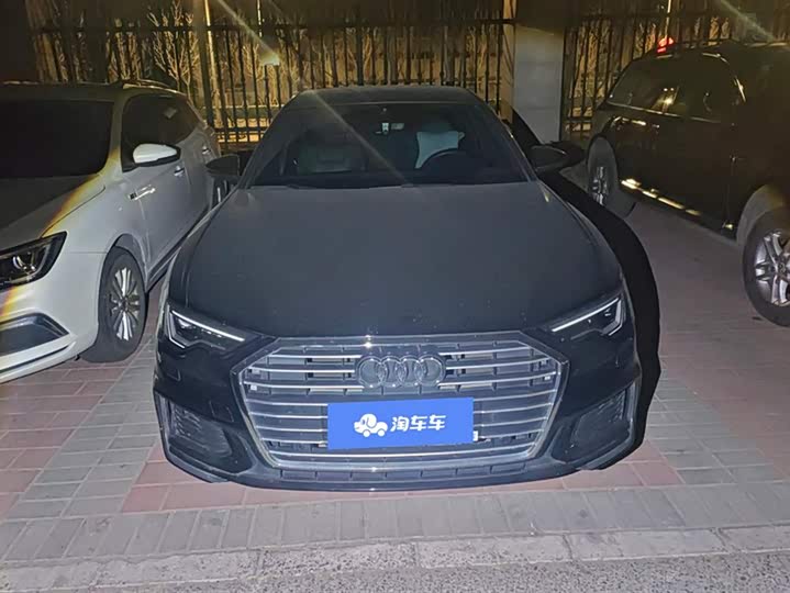 Фото 2 - Audi A6L